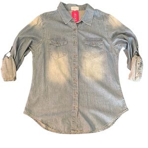 3/$25 A’gaci Light Wash Denim Blue Jean Button Down Shirt Top NWT